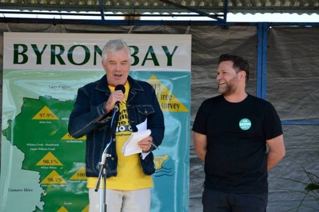 1012405_10151730235714634_1671518521_n