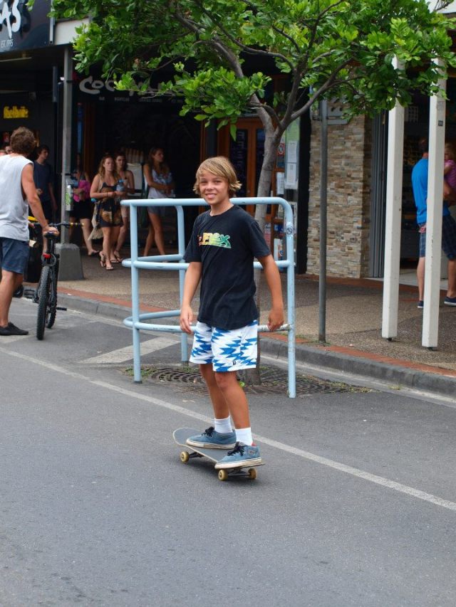 1555372_10152206418698793_1654452251_n